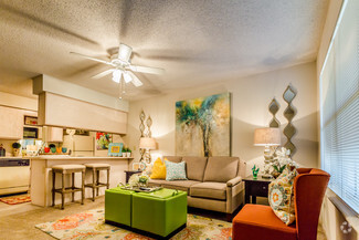 1601 Hogan Ln, Conway, AR 72034