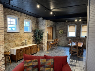 415 N Gilbert St, Danville, IL 61832