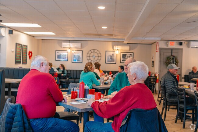 122 Diner is long time local favorite spot of residents of Rutland.