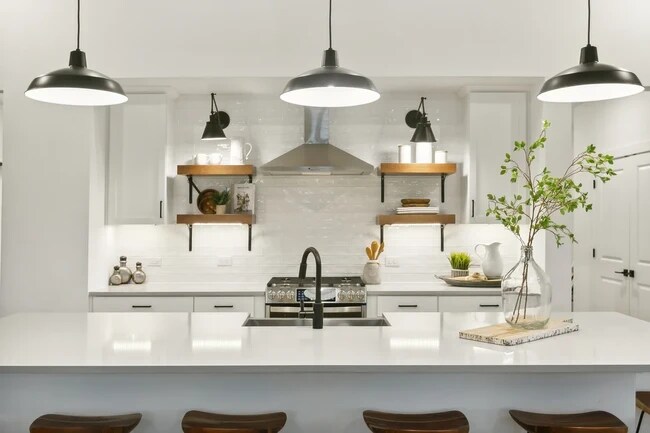 1800 Mesquite Trail unit 36465076, Dayton, TX 77535 - photo 6