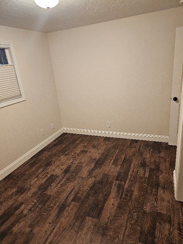 905 Denise Ct SE, Salem, OR 97306 - photo 5