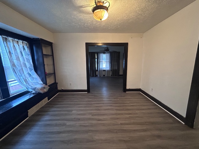 14008 Savannah Ave unit 2, Cleveland, OH 44112 - photo 4