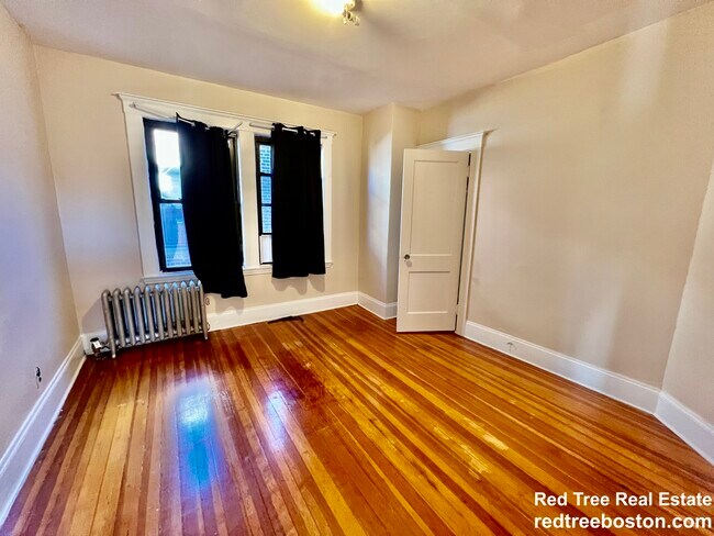 225 Chestnut Hill Ave unit 3, Boston, MA 02135 - photo 7