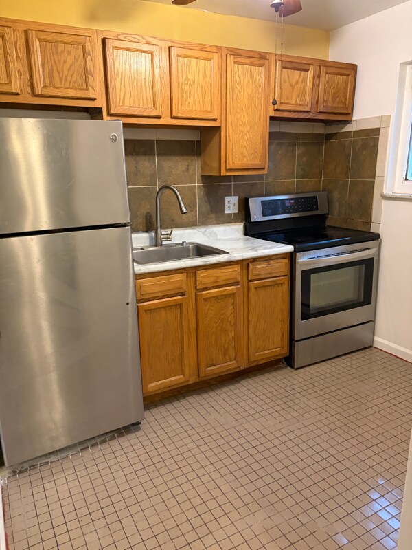 8413 Cottonwood Dr unit 1, Cincinnati, OH 45231 - photo 3