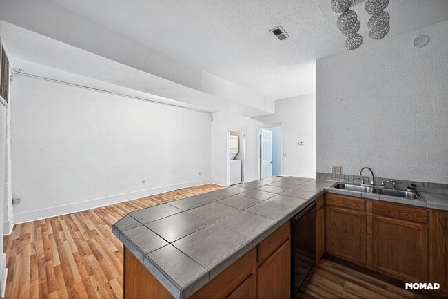 2500 Eaton St, Edgewater, CO 80214 - photo 6