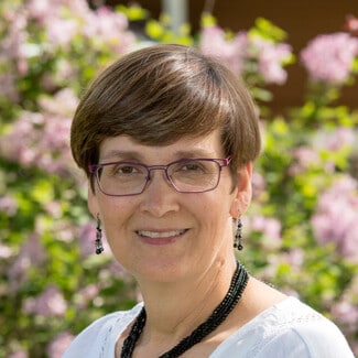 Julie Mobley
