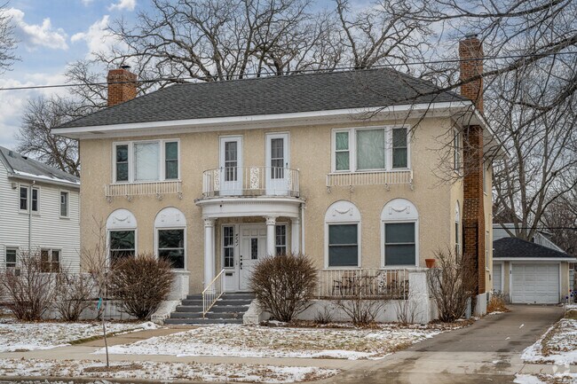 2-Story stucco homes stand prominent on the streets of Ericsson.