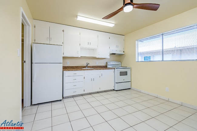 555 S 10th St unit 25, San Jose, CA 95112 - photo 2