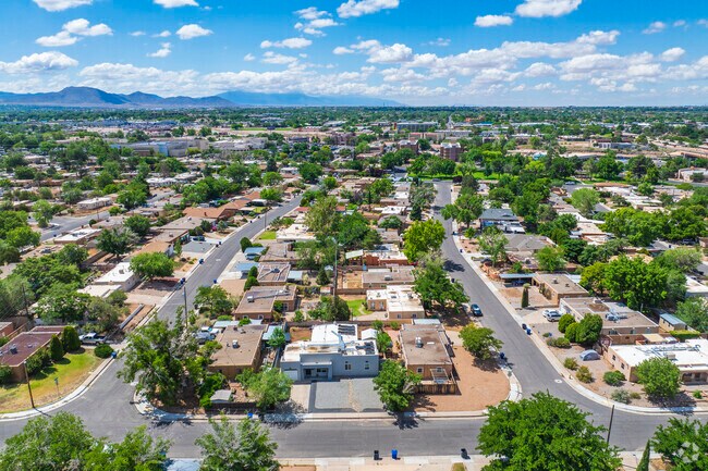 Snow Heights welcomes families to its friendly neighborhood.