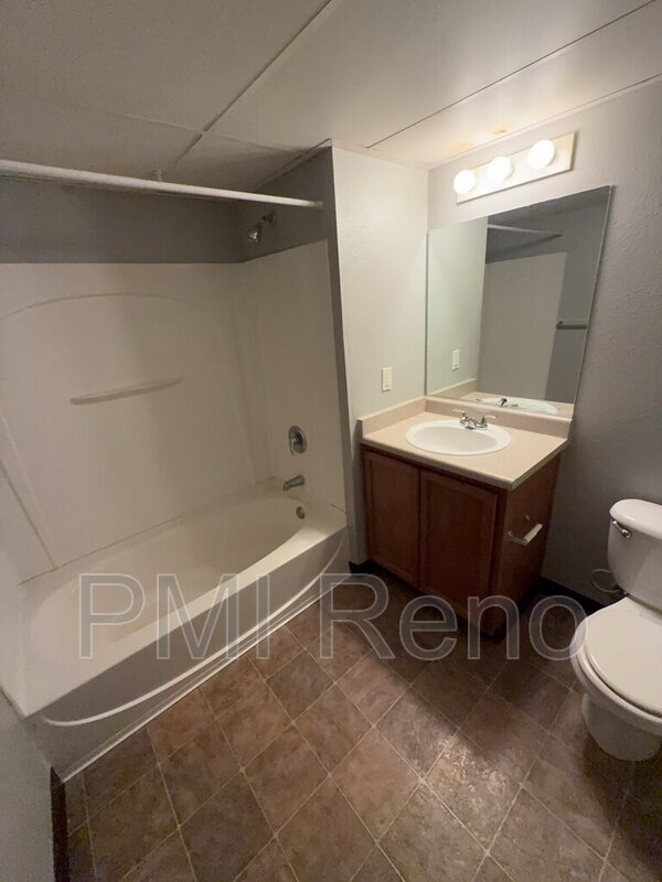 1600 I St unit 1304, Sparks, NV 89431 - photo 2
