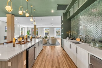 339 Boston Post Rd E, Marlborough, MA 01752