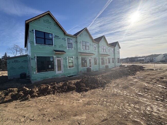 4415 Trillium Ct SE, Kentwood, MI 49512 - photo 2