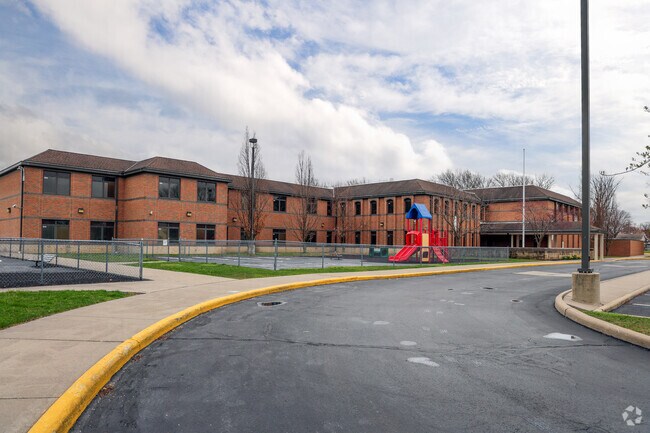 Larkmoor Elementary
