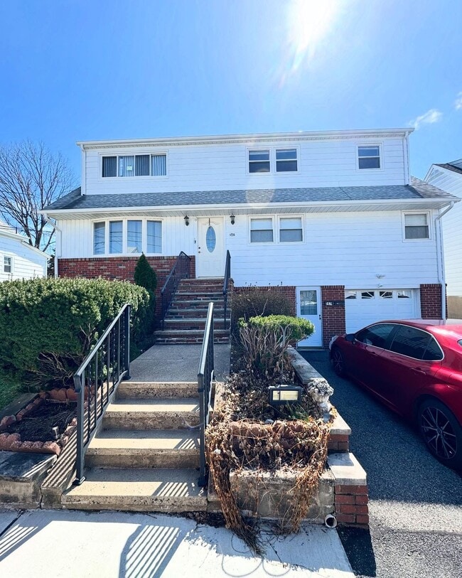 145 Maple Ave, Woodland Park, NJ 07424