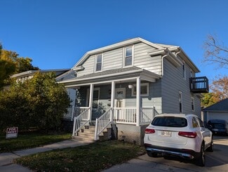 119 Gray St, Green Bay, WI 54303