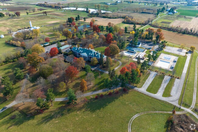 The Club at UK's Spindletop Hall has a lot to offer members of the Donerail Community.