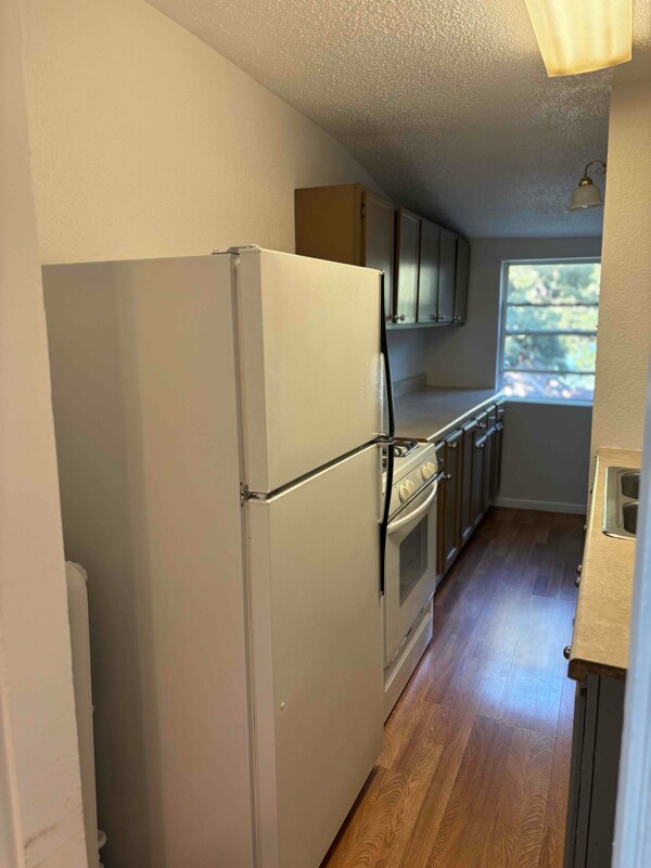 524 Park Ave unit 3, Albert Lea, MN 56007 - photo 7