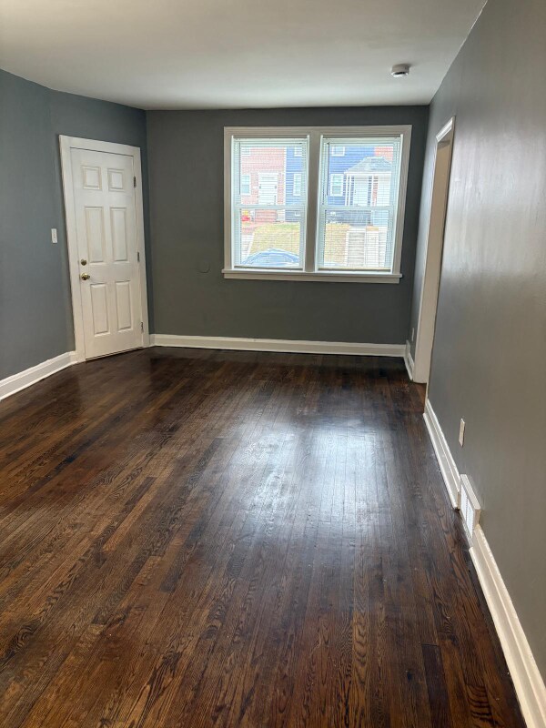 1121 Gleneagle Rd unit 1, Baltimore, MD 21239 - photo 4