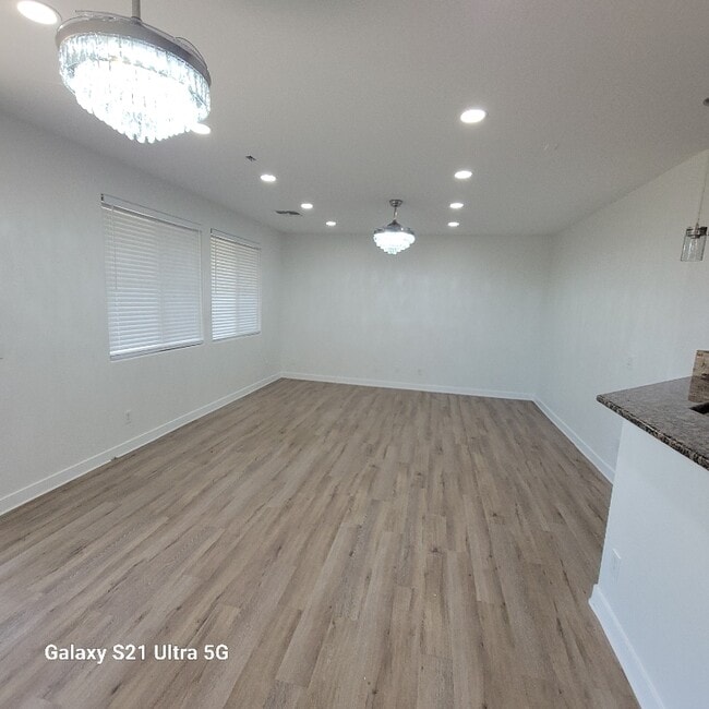 26716 N 167th Ln, Surprise, AZ 85387 - photo 3