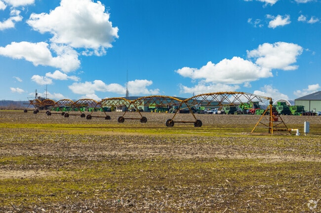 Marion's central location in the fertile Arkansas Delta means that agriculture is a pivotal industry in the region.