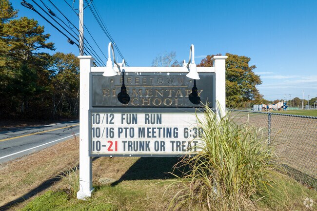 Free Town Elementary School teaches PK - K5.