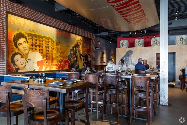 Meets friends for tasty sushi at Blue Sushi near Nelsons Creek.