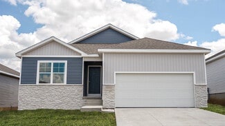 8922 N 167th St, Bennington, NE 68007