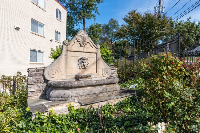 Decorative fountains and large bushes sit along the streets of Randle Highlands.