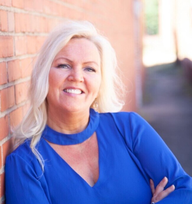 Amy Throckmorton