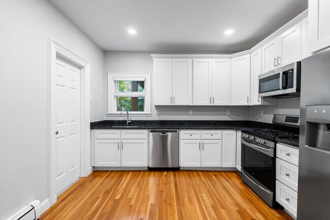 1433 Cambridge St unit 1433 Cambridge Stree, Cambridge, MA 02139 - photo 6