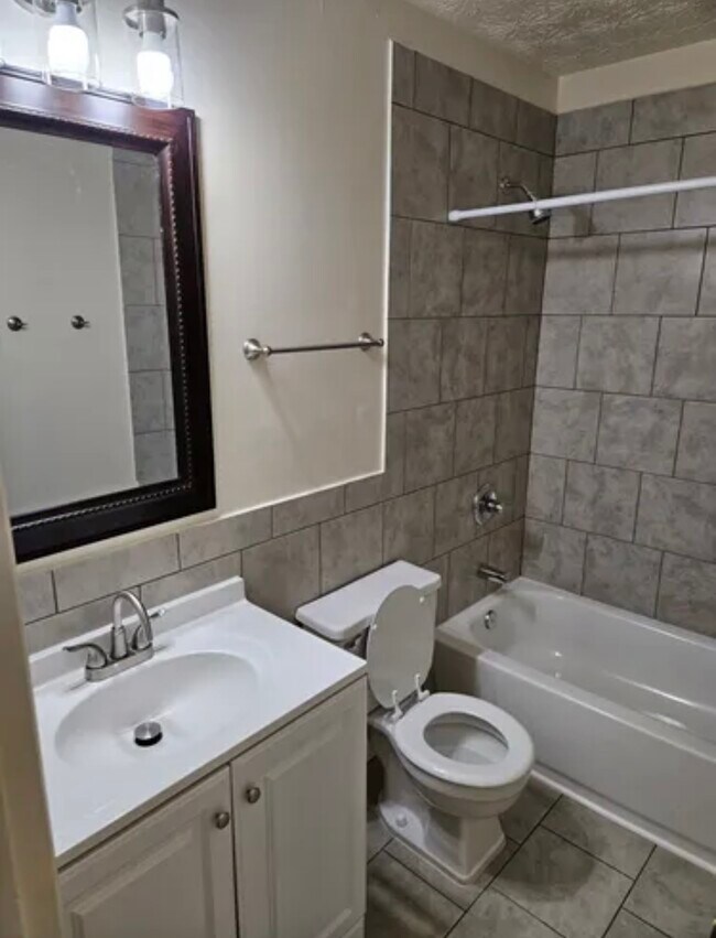 113 Ridgeview Ct unit 115 Ridge View Court, Peachtree City, GA 30269 - photo 7