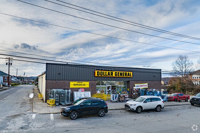 Dollar General offers essentials for Nicholson Township residents.