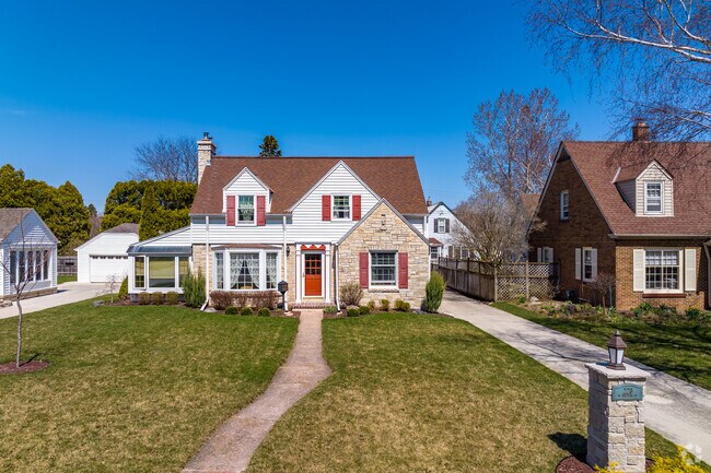 A Walkway Leading to O Port Washington Cape Cod Home
