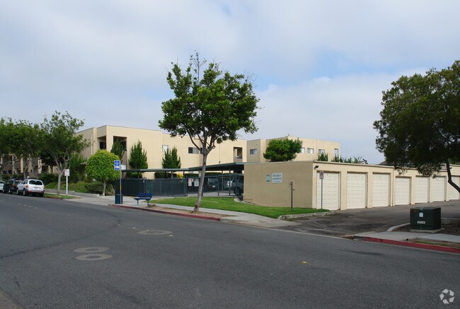 Briarcrest Apartments, Oceanside, CA 92056 - photo 2