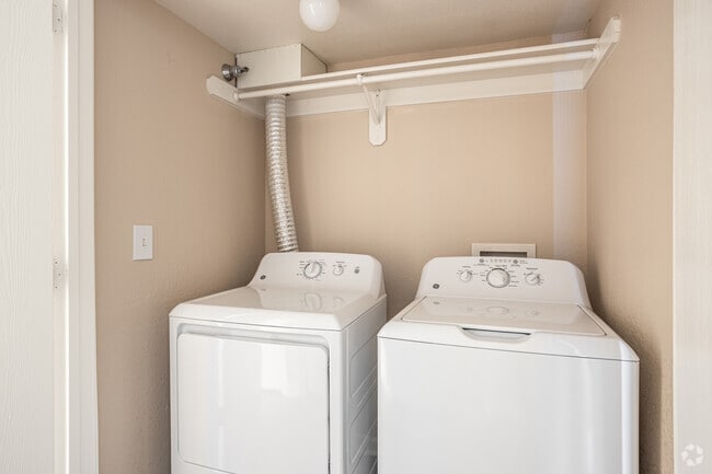 Park Edge Apartments, Lenexa, KS 66219 - photo 6