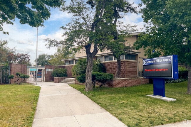 Stonehurst Avenue Elementary School