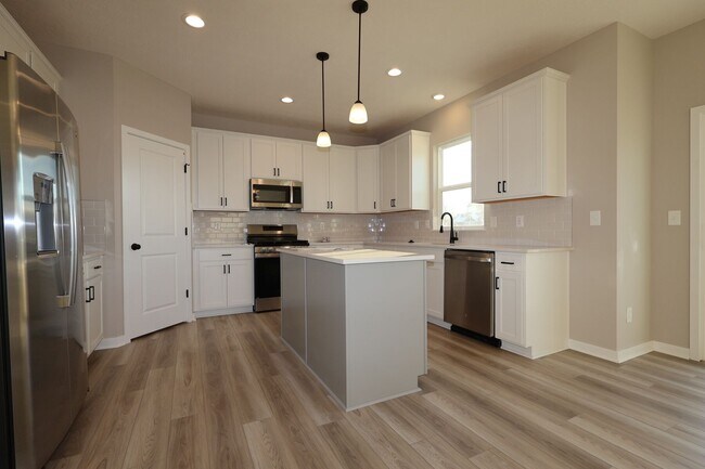 1762 Stinson Rd, Delaware, OH 43015 - photo 5