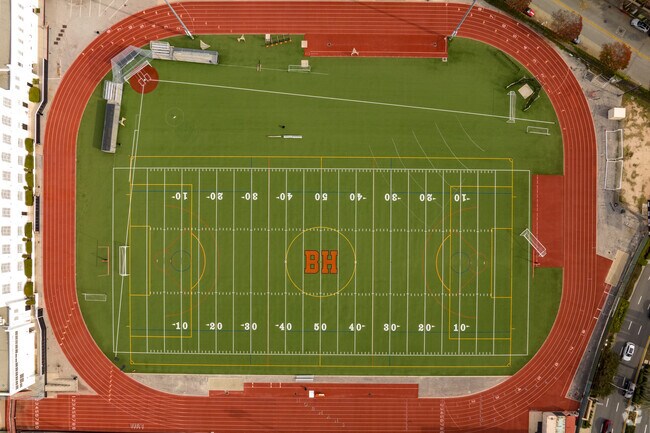 Beverly Hills High School has an overall A rating from Niche.