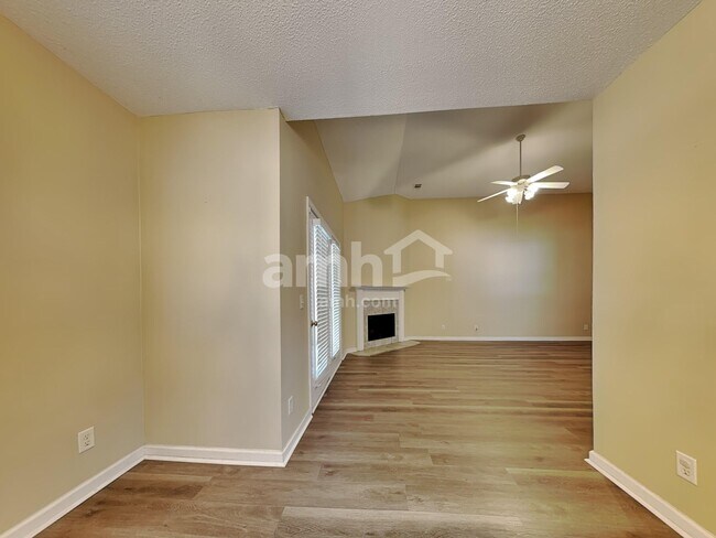 263 Silver Brook Cir, Pooler, GA 31322 - photo 6