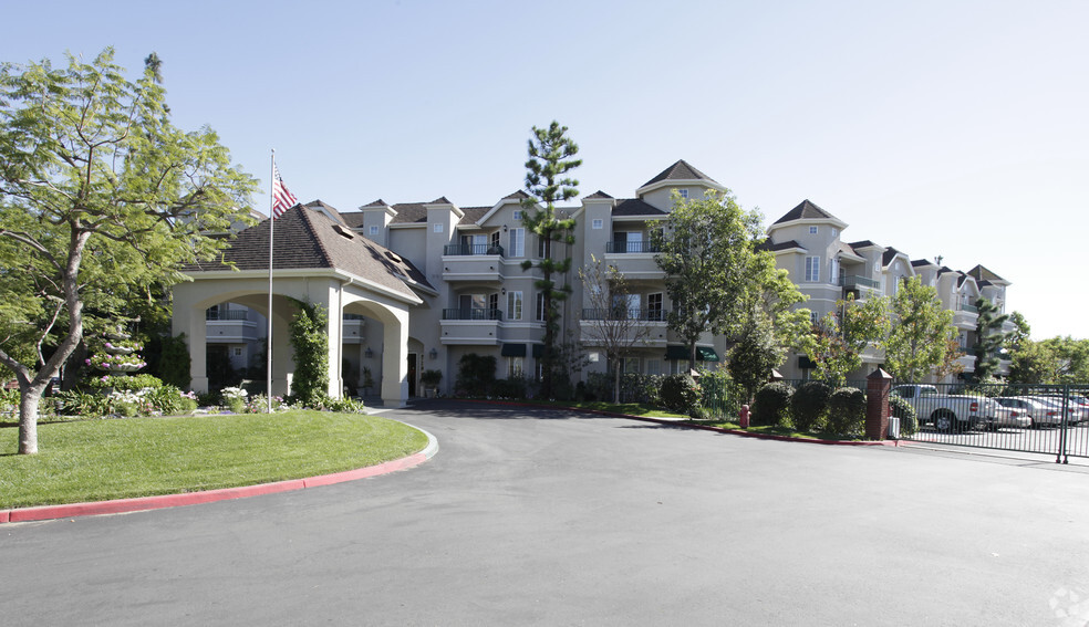 Cypress Pointe Senior Community