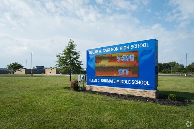 Carlson High School welcomes new students.