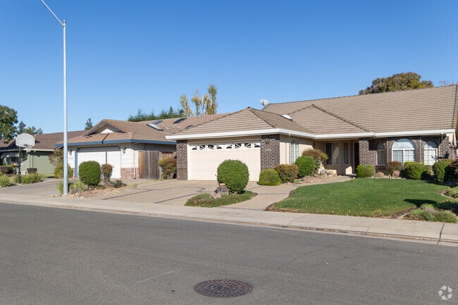 Many of the homes in Sunwest Lodi have built in garages and are single story.