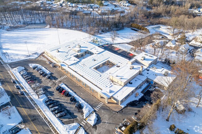 Richard D. Hubbard School is ranked #107 in Connecticut Elementary Schools.