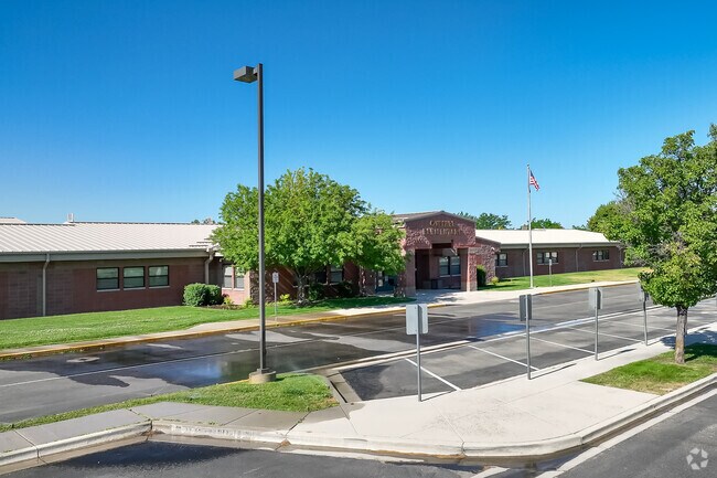Owyhee Elementary is a well rated school and conveniently located west of Nampa.