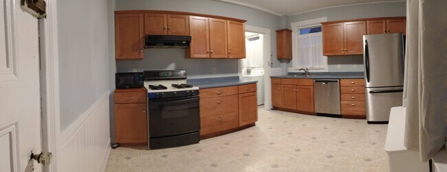 52 Crescent Ave unit 2, Malden, MA 02148 - photo 6