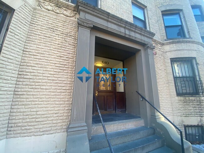 600 Columbus Ave unit 8, Boston, MA 02118 - photo 2