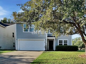 1 Holly Springs Cir, Port Wentworth, GA 31407