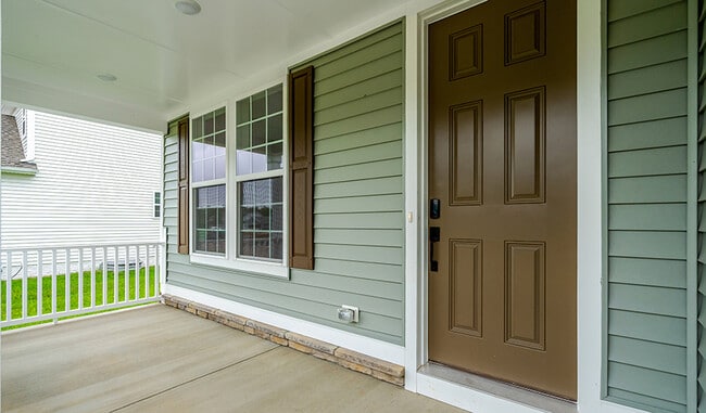 2076 Springvale Dr, Bealeton, VA 22712 - photo 3