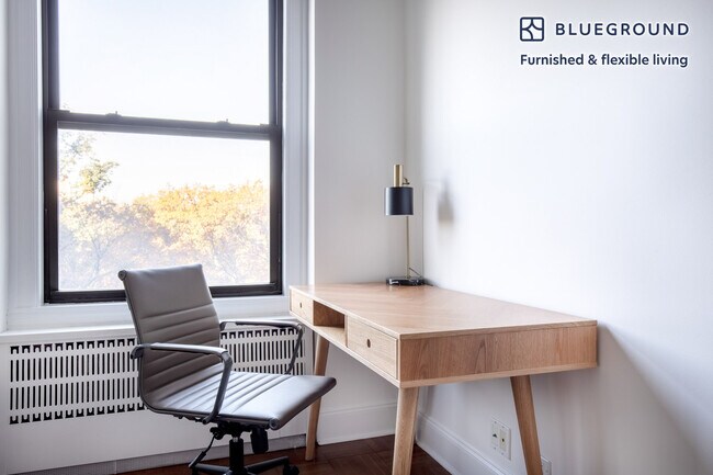 952 5th Ave unit FL6-ID998, New York, NY 10075 - photo 4