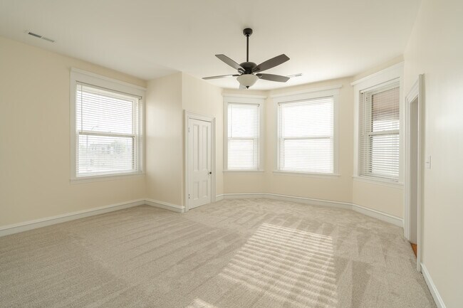 202 Lafayette St unit 3, Jefferson City, MO 65101 - photo 7